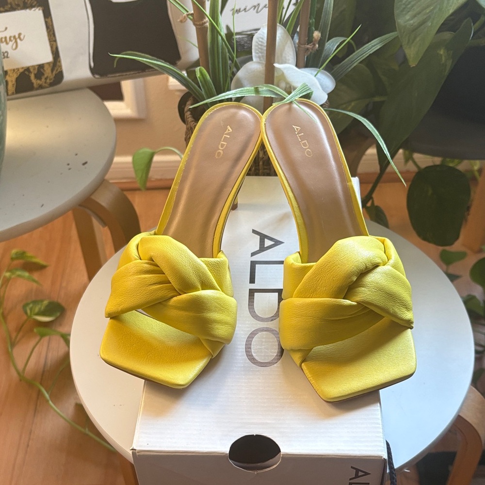 Aldo Yellow Knotted Mules